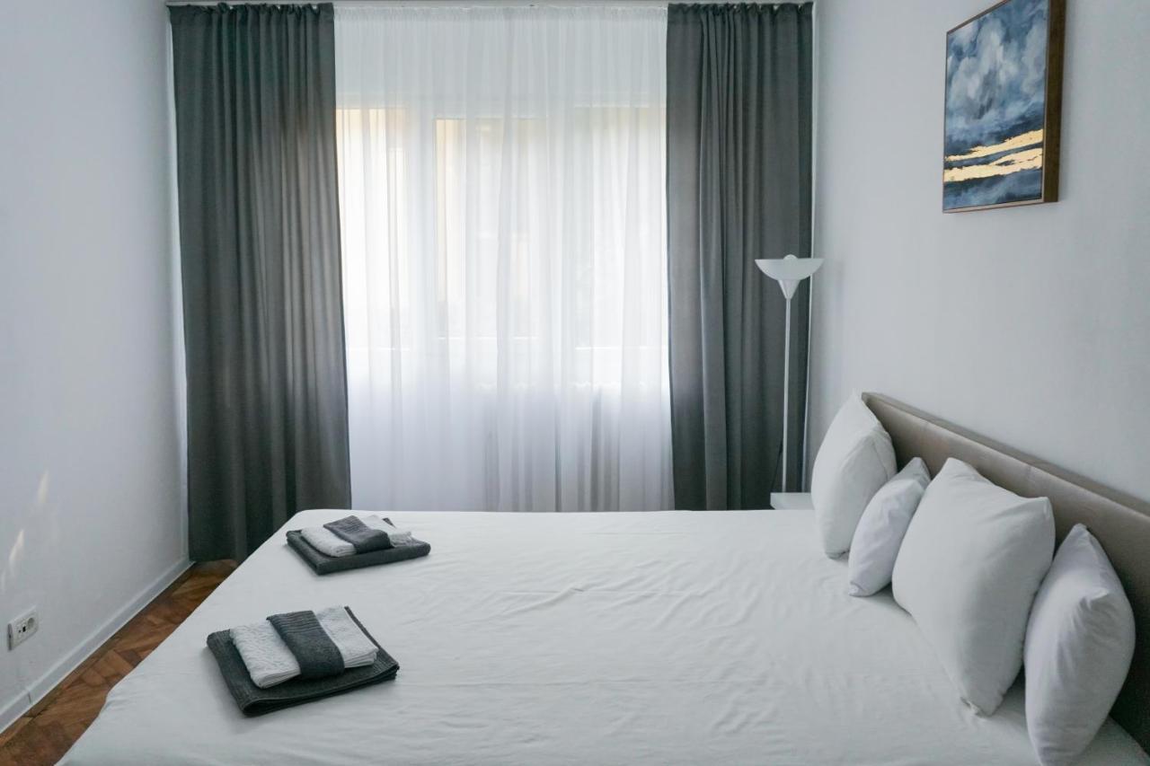 7 Min From City Center - Stecop Residence 3 -Central-Unique-Qb Timisoara Bagian luar foto