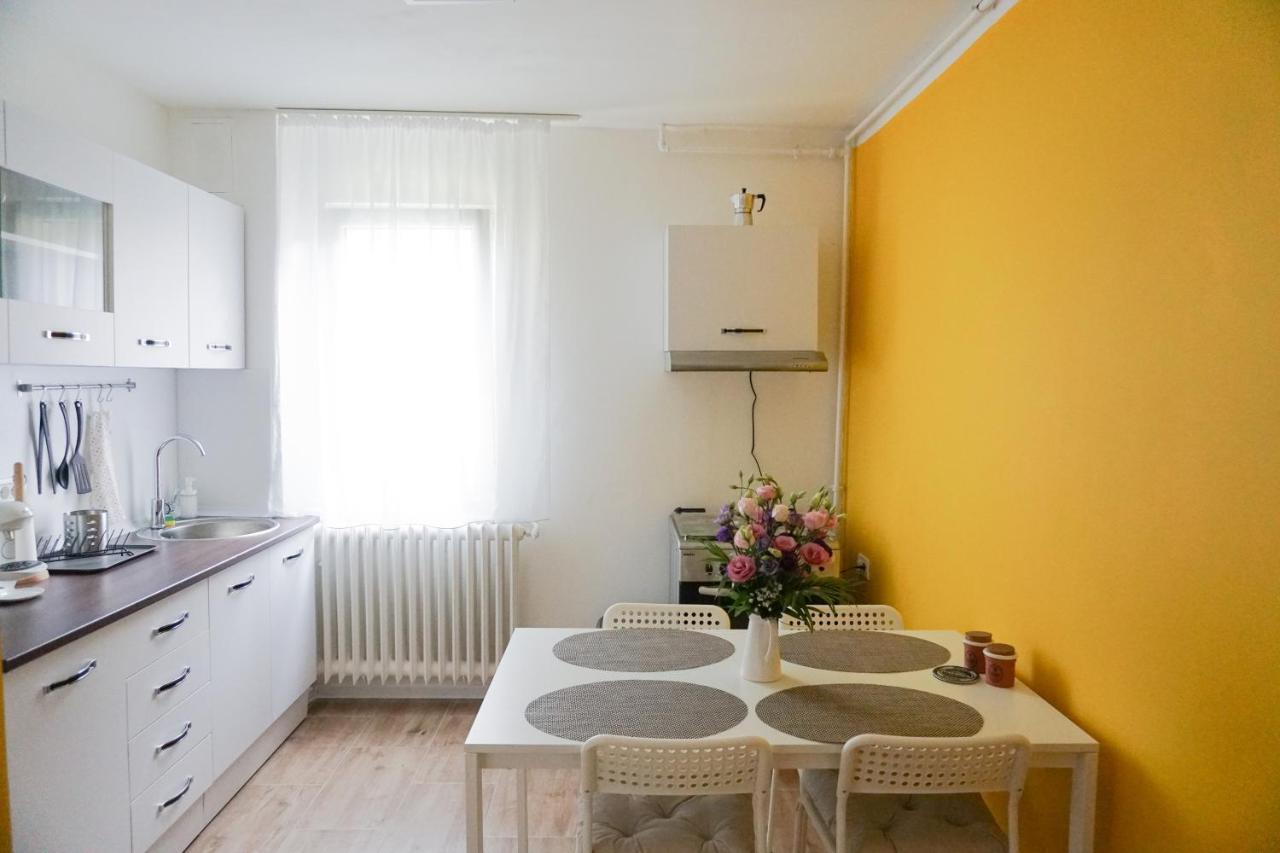 7 Min From City Center - Stecop Residence 3 -Central-Unique-Qb Timisoara Bagian luar foto