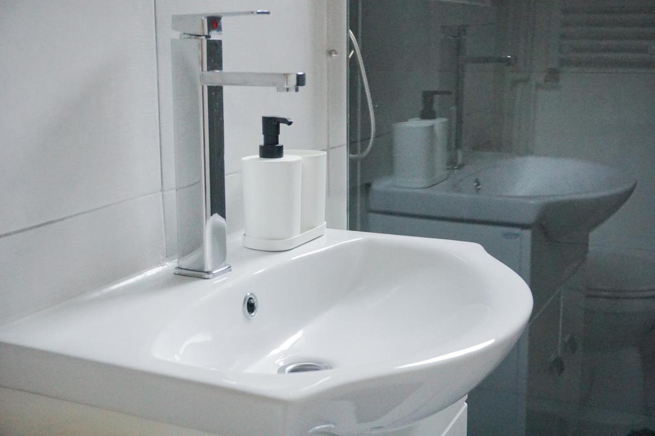 7 Min From City Center - Stecop Residence 3 -Central-Unique-Qb Timisoara Bagian luar foto